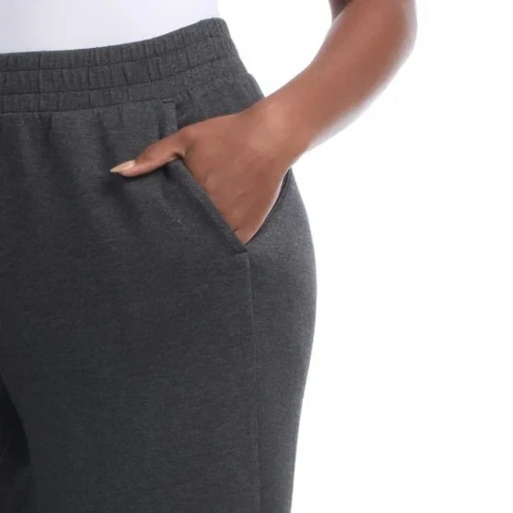 Danskin Women's Luxe Cropped Gaucho, Gray, Size: XL, New - Picture 4 of 4